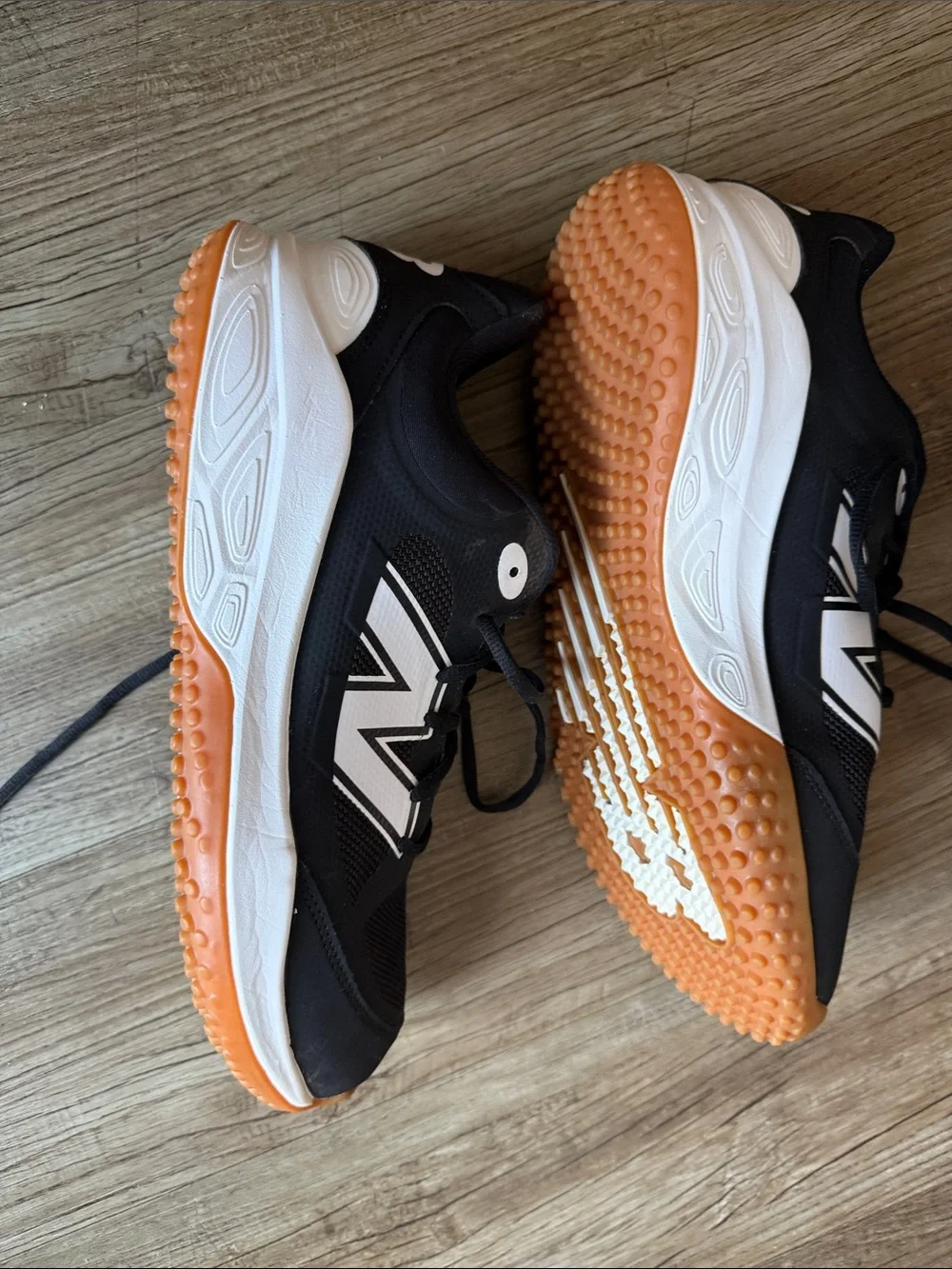 New Balance Black and White Men's Running Sneakers